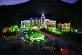 Luanchuan Re-Channel Ferry Lake Hotel Gucheng  Exterior foto